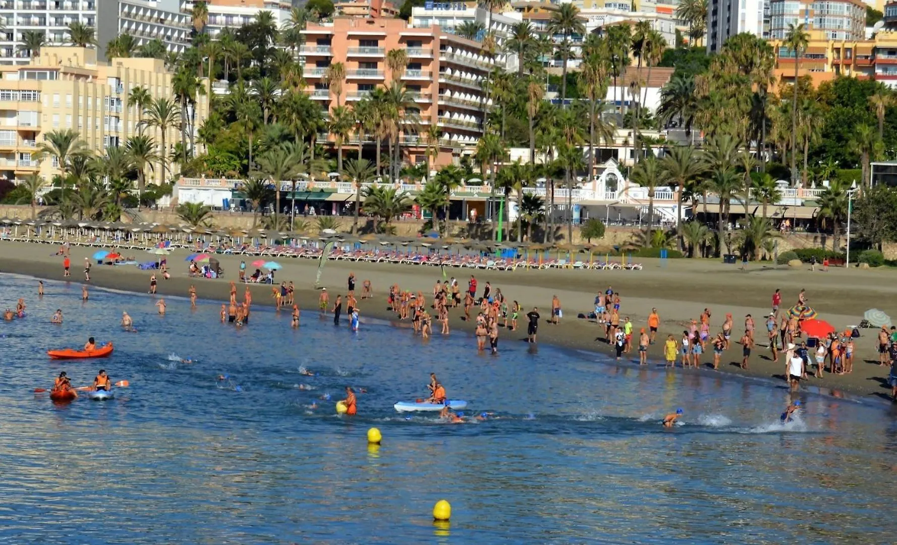 La Perla Beach & Pool Benalmadena