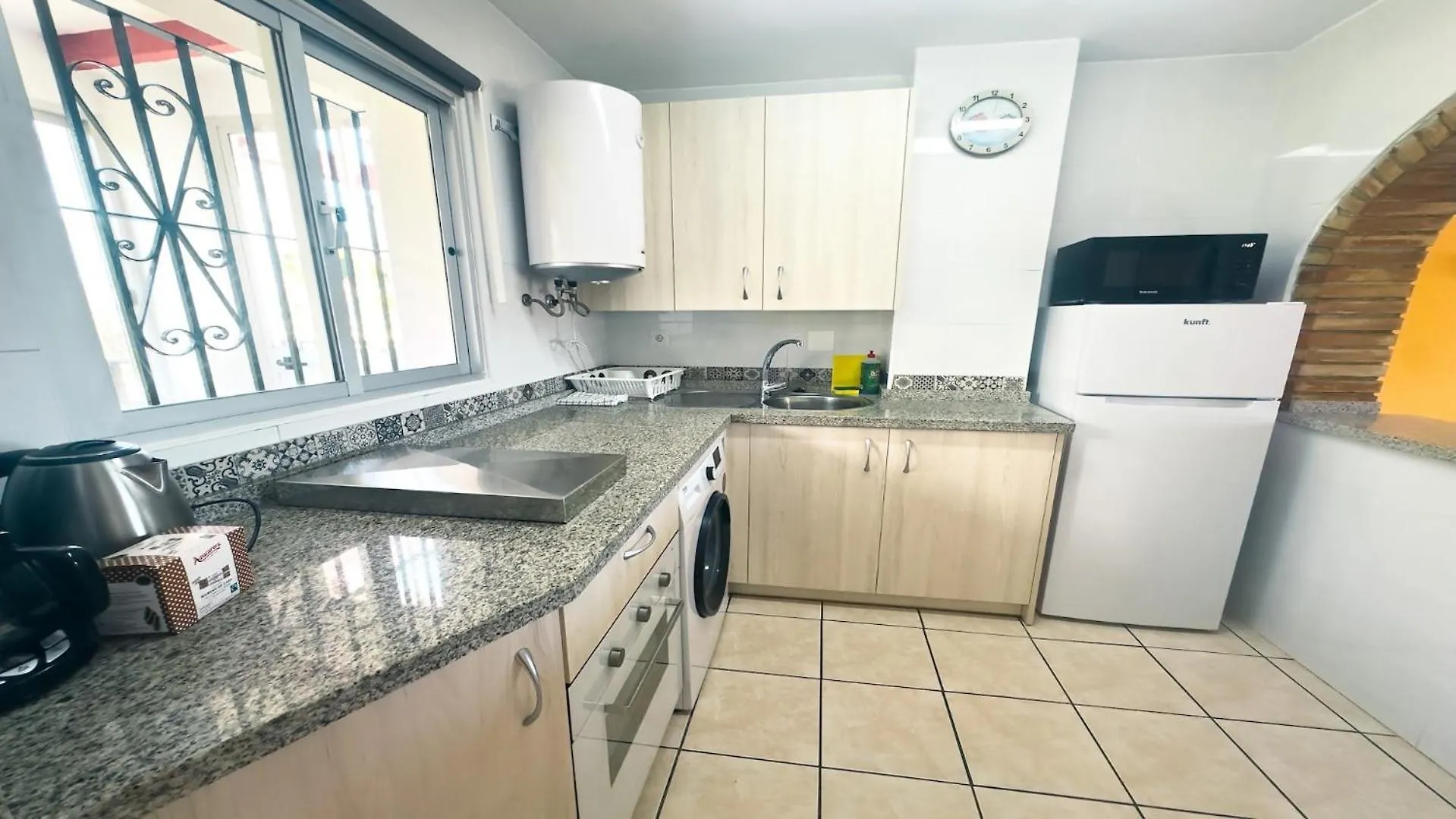 Apartment La Perla Beach & Pool Benalmadena Spain